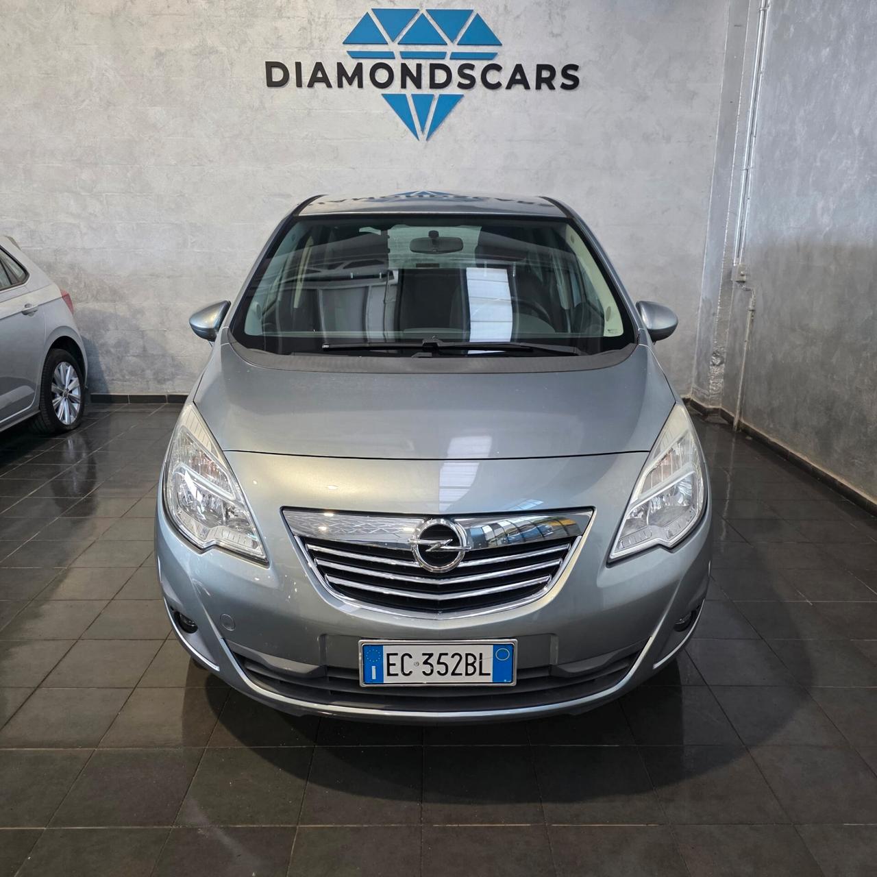 Opel Meriva 1.4 BENZINA NEOPATENTATI