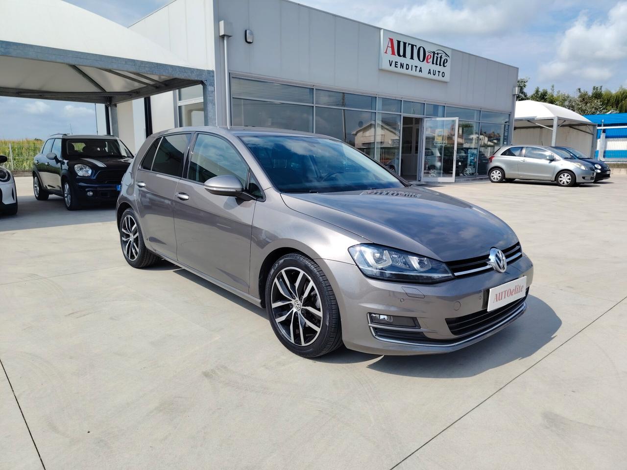 Volkswagen Golf 2.0 TDI 5p. Highline BlueMotion Technology
