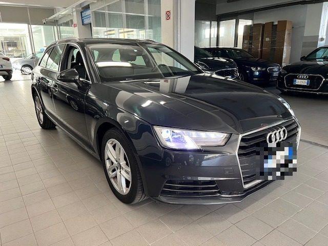 AUDI A4 Avant 35 2.0 TDI 150 CV ultra S tronic Business