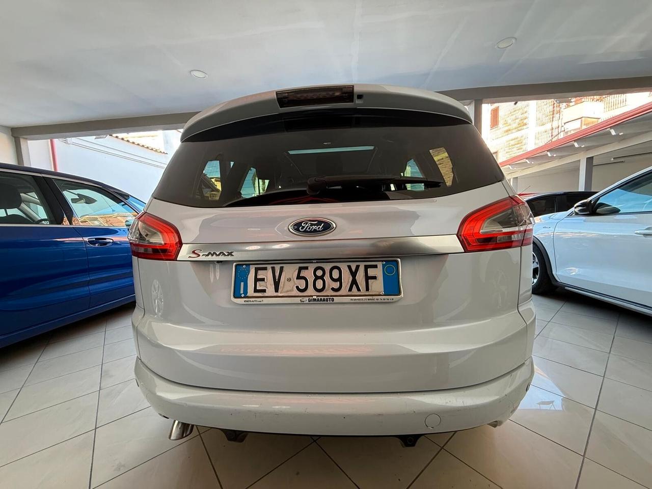 FORD S-MAX 2.0 DIESEL 7 POSTI 2012