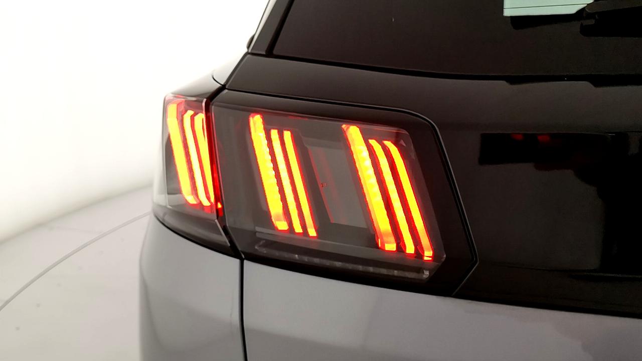 PEUGEOT 3008 II 2021 - 3008 1.5 bluehdi Allure s&s 130cv