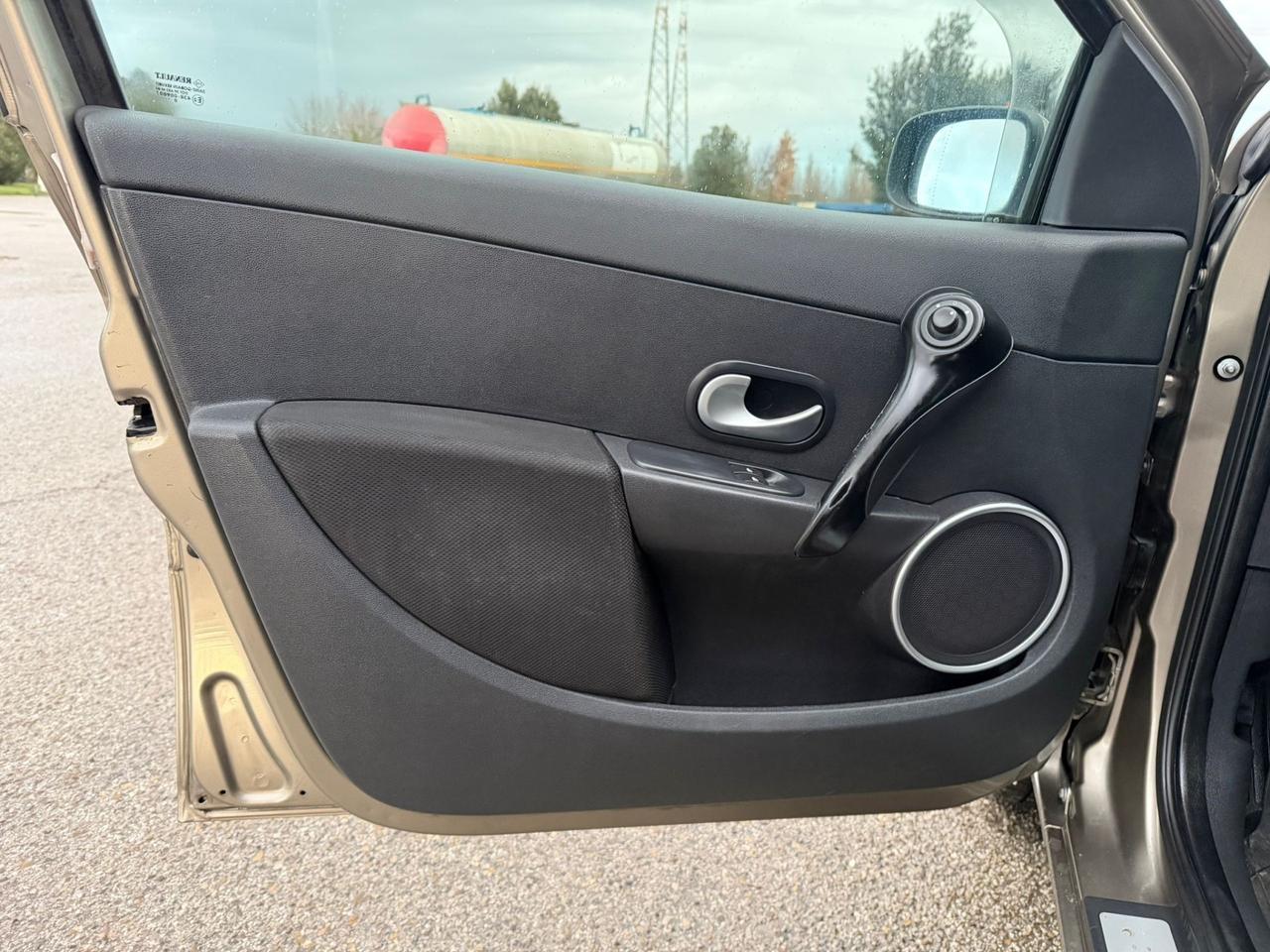 Renault Clio 1.2 16V TCE 100CV 5 porte