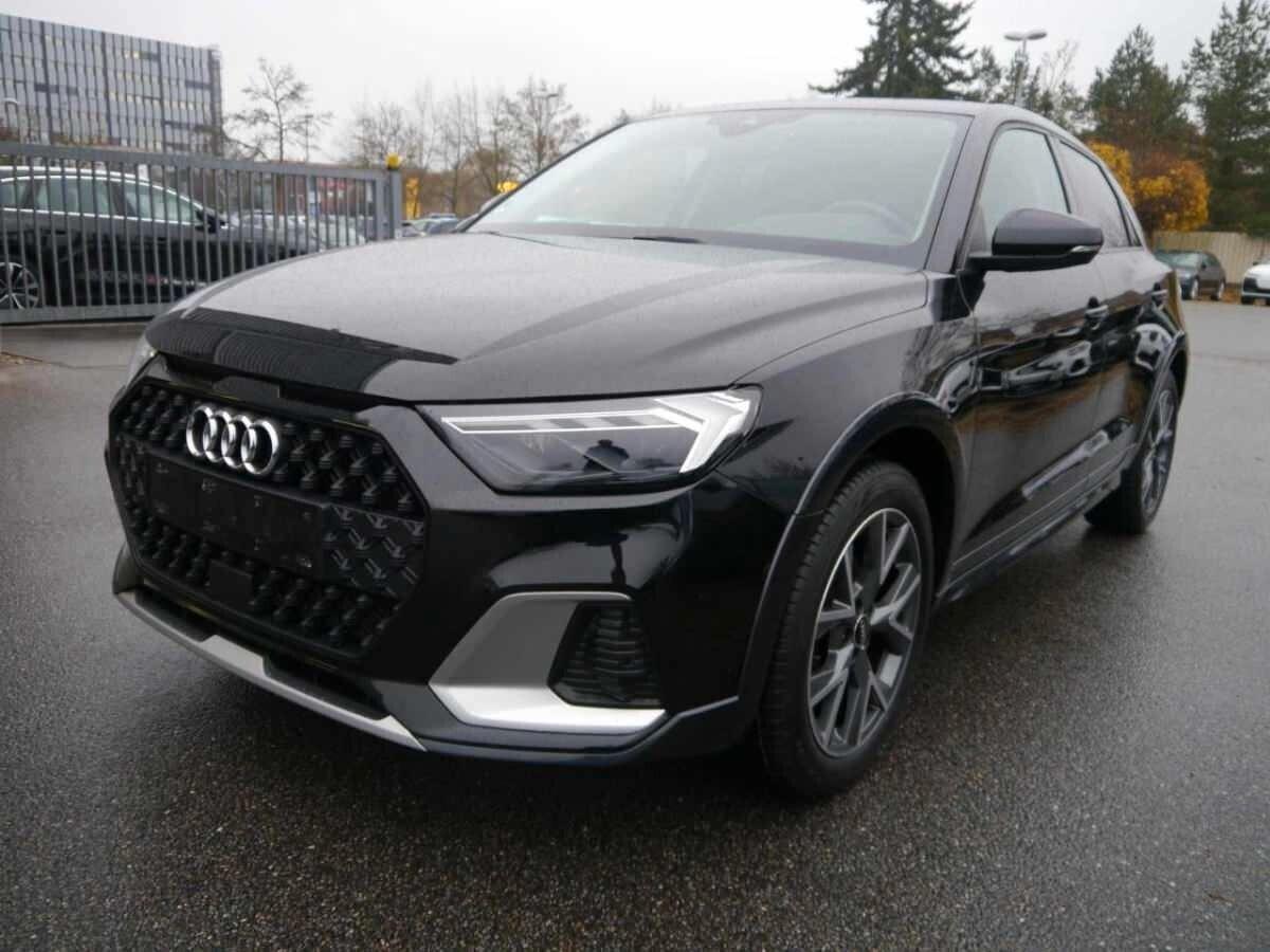Audi A1 citycarver 30 TFSI S tronic Identity Contrast