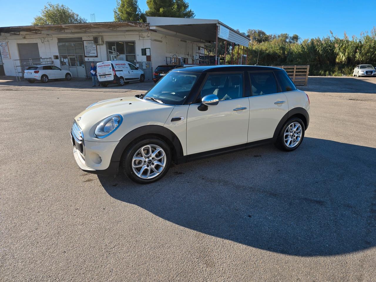 Mini 1.5 Cooper D 5 porte