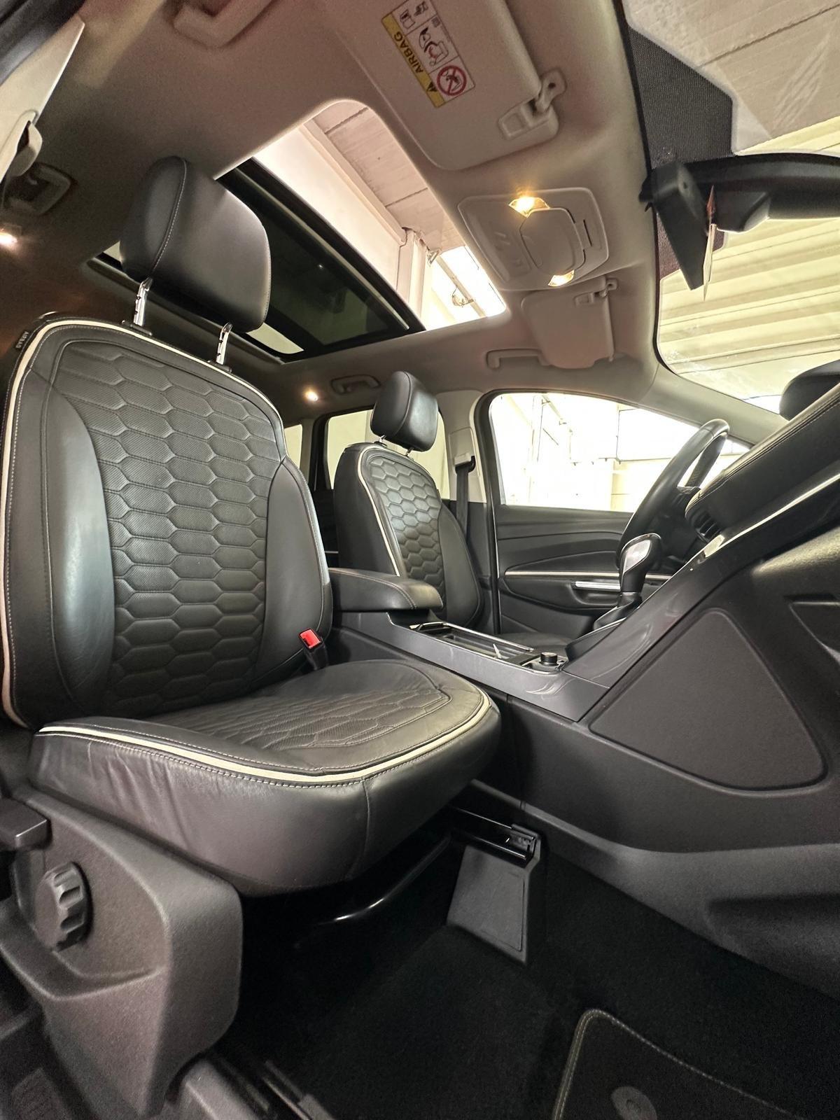 Ford Kuga 2.0 TDCI 180 CV S&S 4WD Powershift Vignale