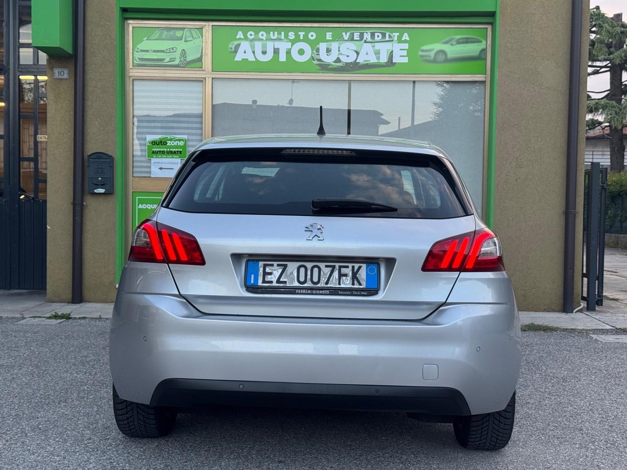 Peugeot 308 1.6 HDI 92 CV BUSINESS (68 KW) 2015 NEOPATENTATI