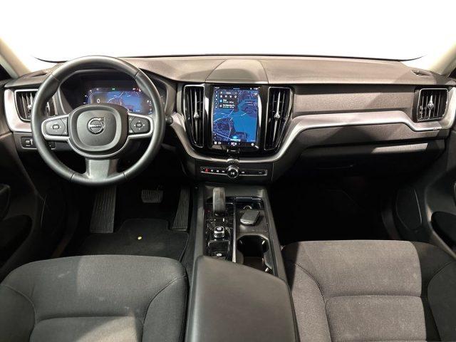 VOLVO XC60 B4 (d) Geartronic Momentum Pro