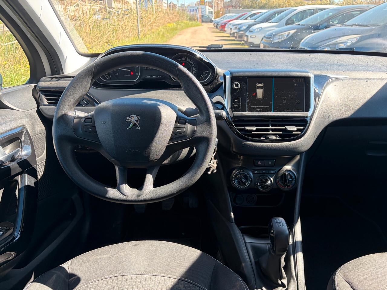 PEUGEOT 208 1.6 BLUEHDI 75CV ANNO 2018 ADATTA NEOPATENTATI