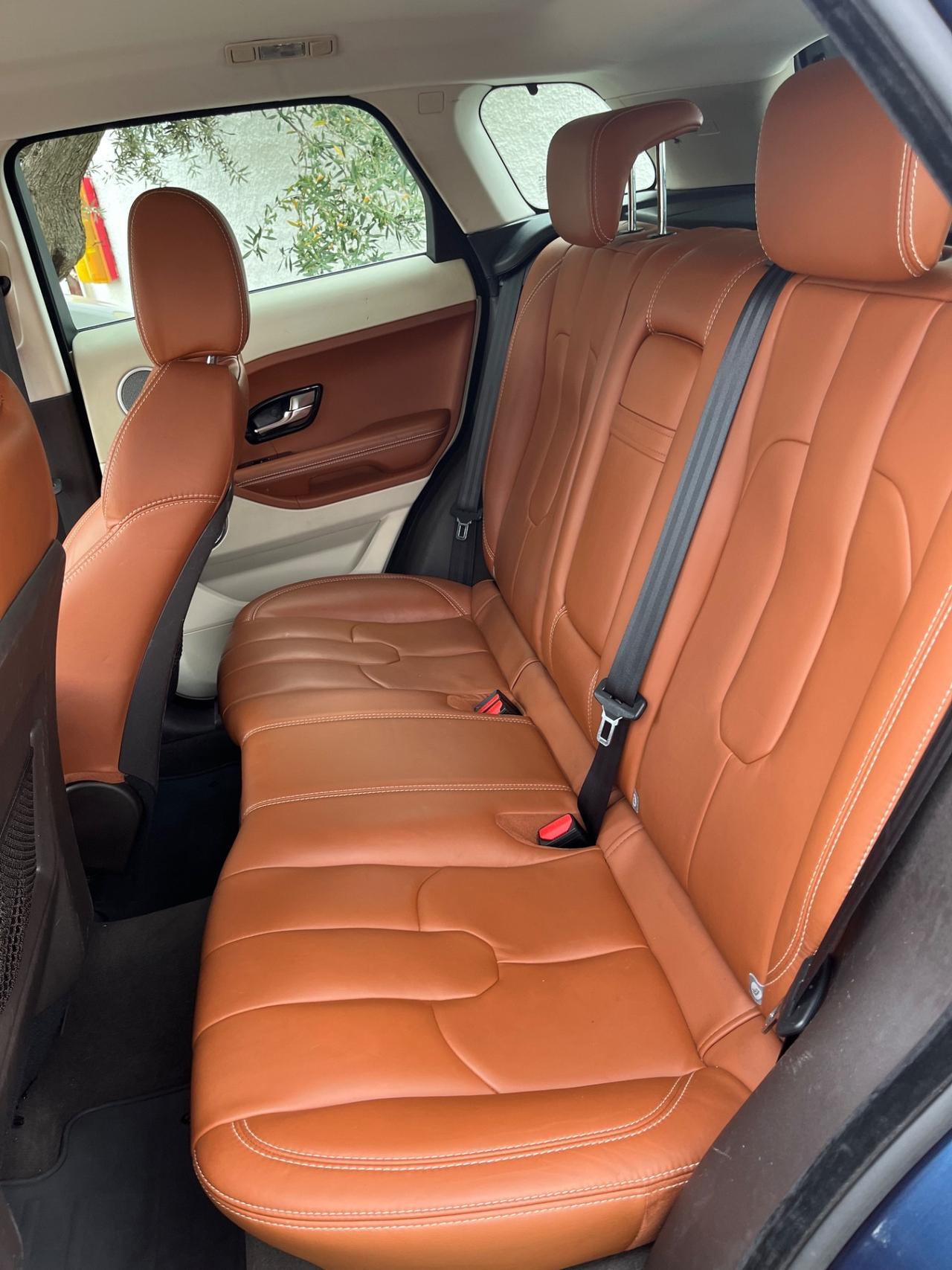 Land Rover Range Evoque 2.2 TD4 5p. Prestige