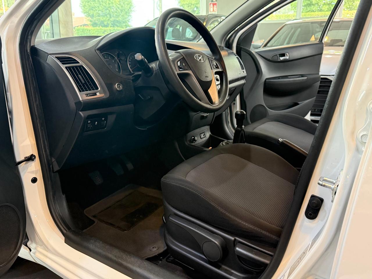 Hyundai i20 5p 1.2 Classic NEOPATENTATI !