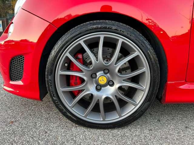 Abarth 500 695 TRIBUTO FERRARI 1.4 T-jet Autom. 180 cv MTA