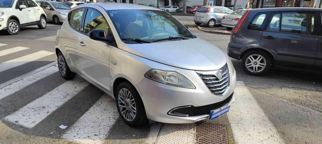 LANCIA Ypsilon 1.2 69 CV 5 porte S&S Gold