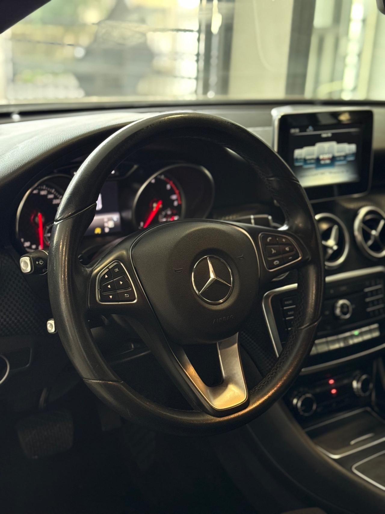 Mercedes-benz A 180 d Automatic Sport