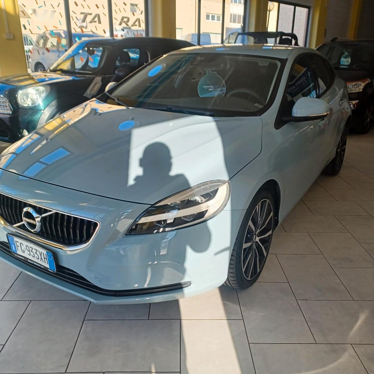 VOLVO V40 OTTIMO STATO GARANZIA 1 2 MESI