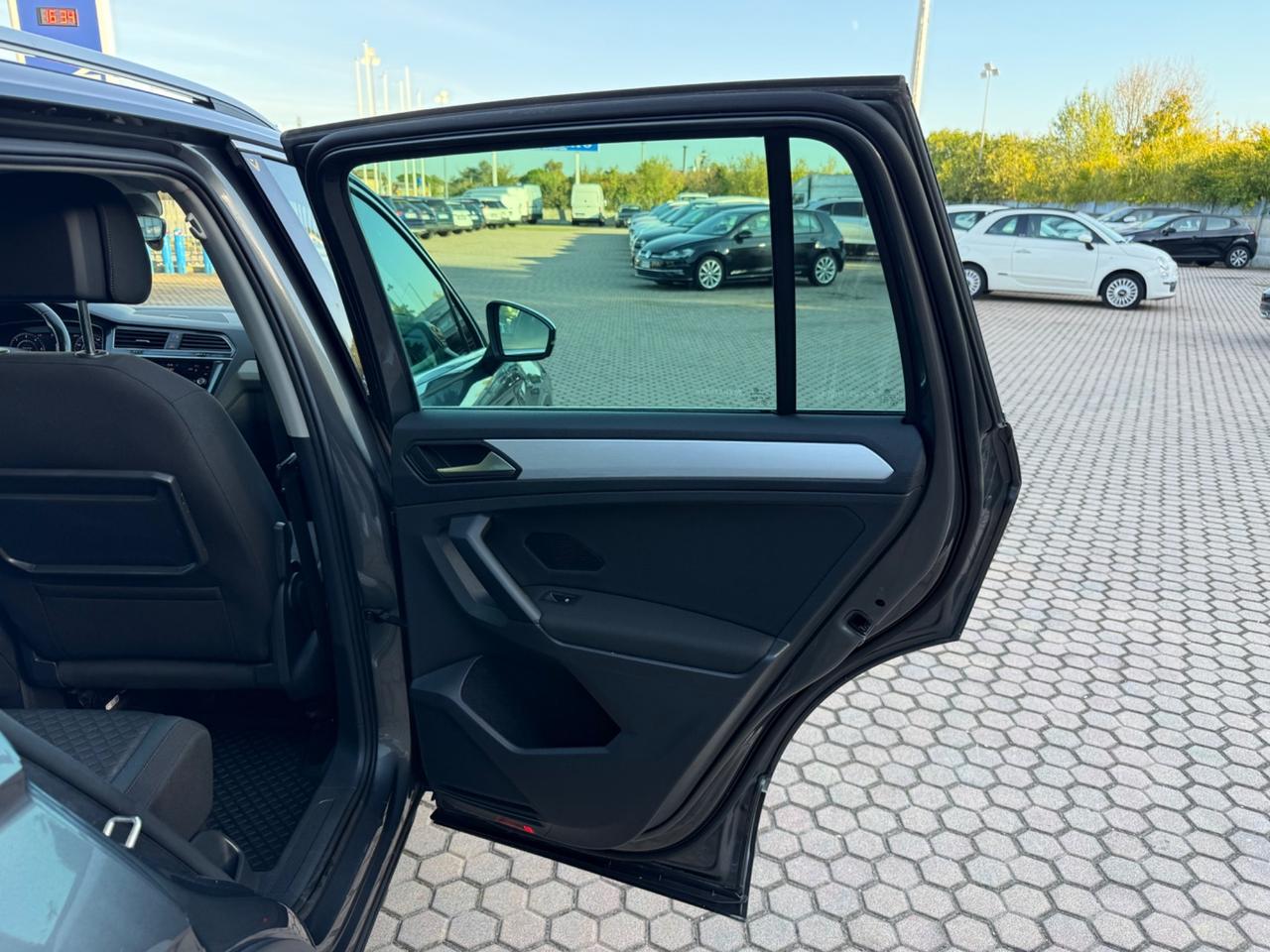 Volkswagen Tiguan 2.0 TDI SCR DSG 4MOTION Advanced BMT