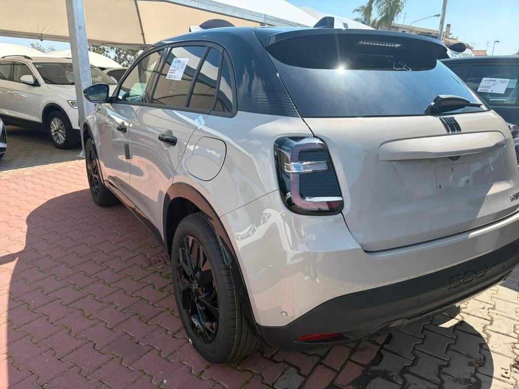 Fiat 600 1.2 hybrid La Prima 145cv auto