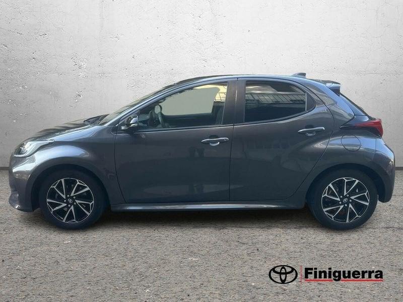 Toyota Yaris Hybrid Lounge MY22