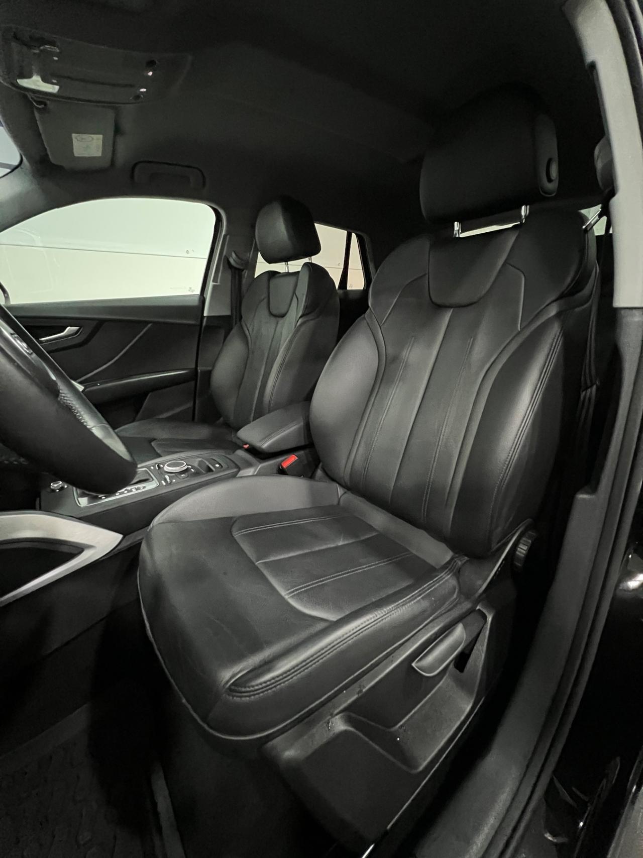 Audi Q2 1.6 TDI S -Tronic S Line 116 cv