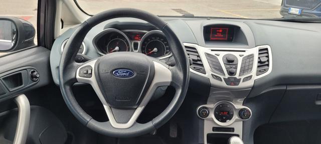 FORD Fiesta 1.4 TDCi 70CV 5 porte Titanium