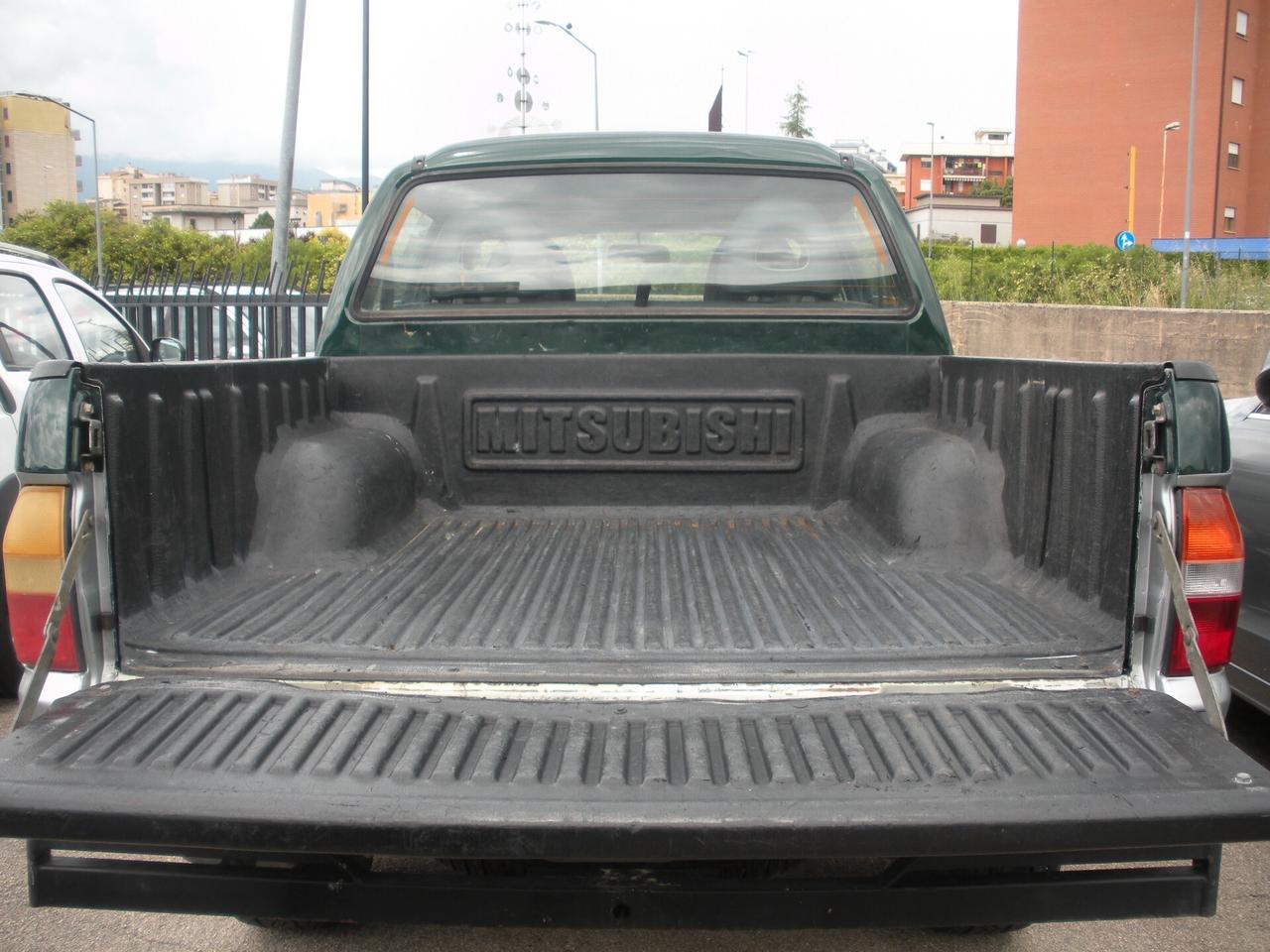 Mitsubishi L200 2.5 TDI 4WD Double Cab Pick-up GLS