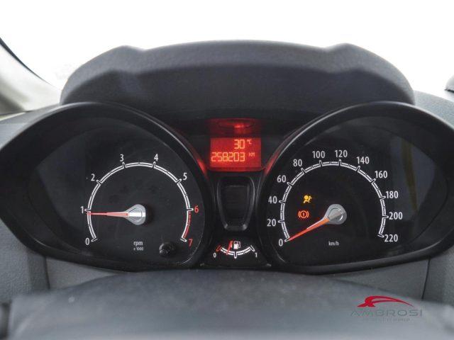 FORD Fiesta 1.2 82 CV 5 porte Titanium - PER OPERATORI DEL SET