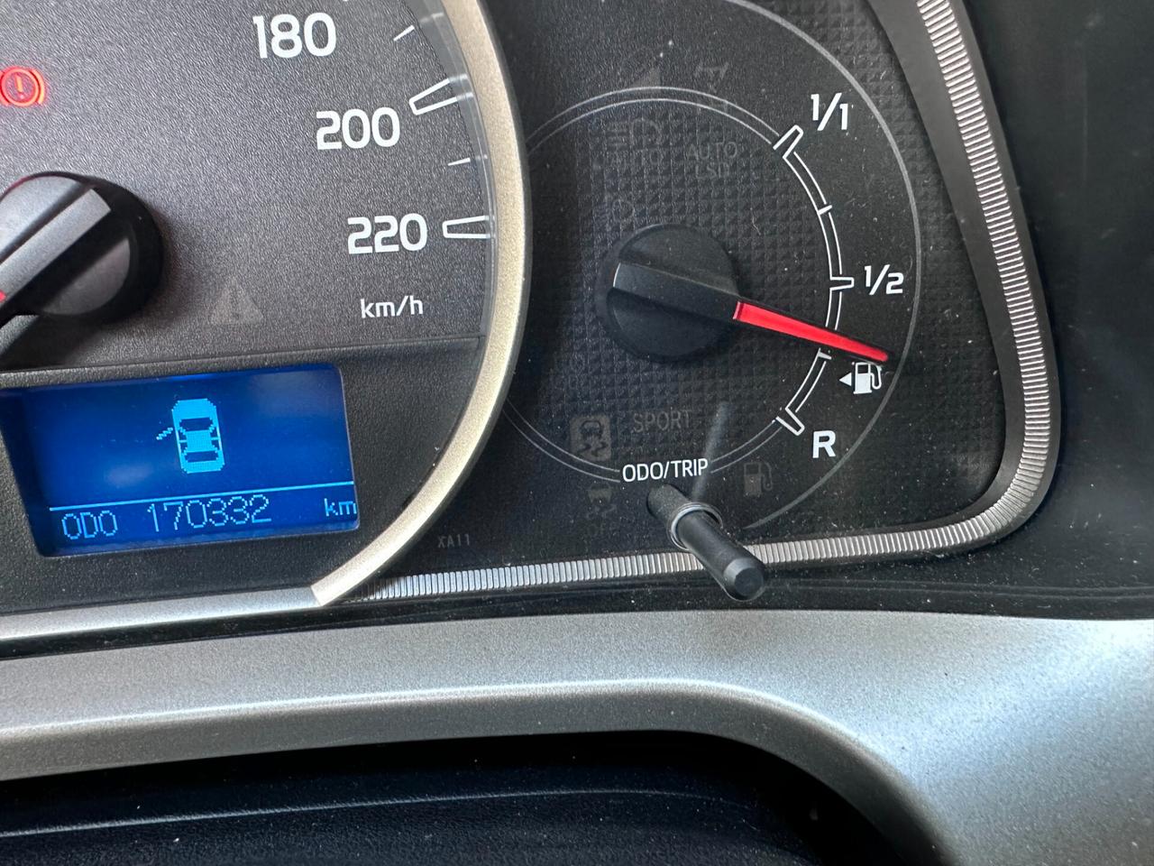 Toyota RAV 4 2.0 CDI AWD Lounge 20° ANNIVERSARY