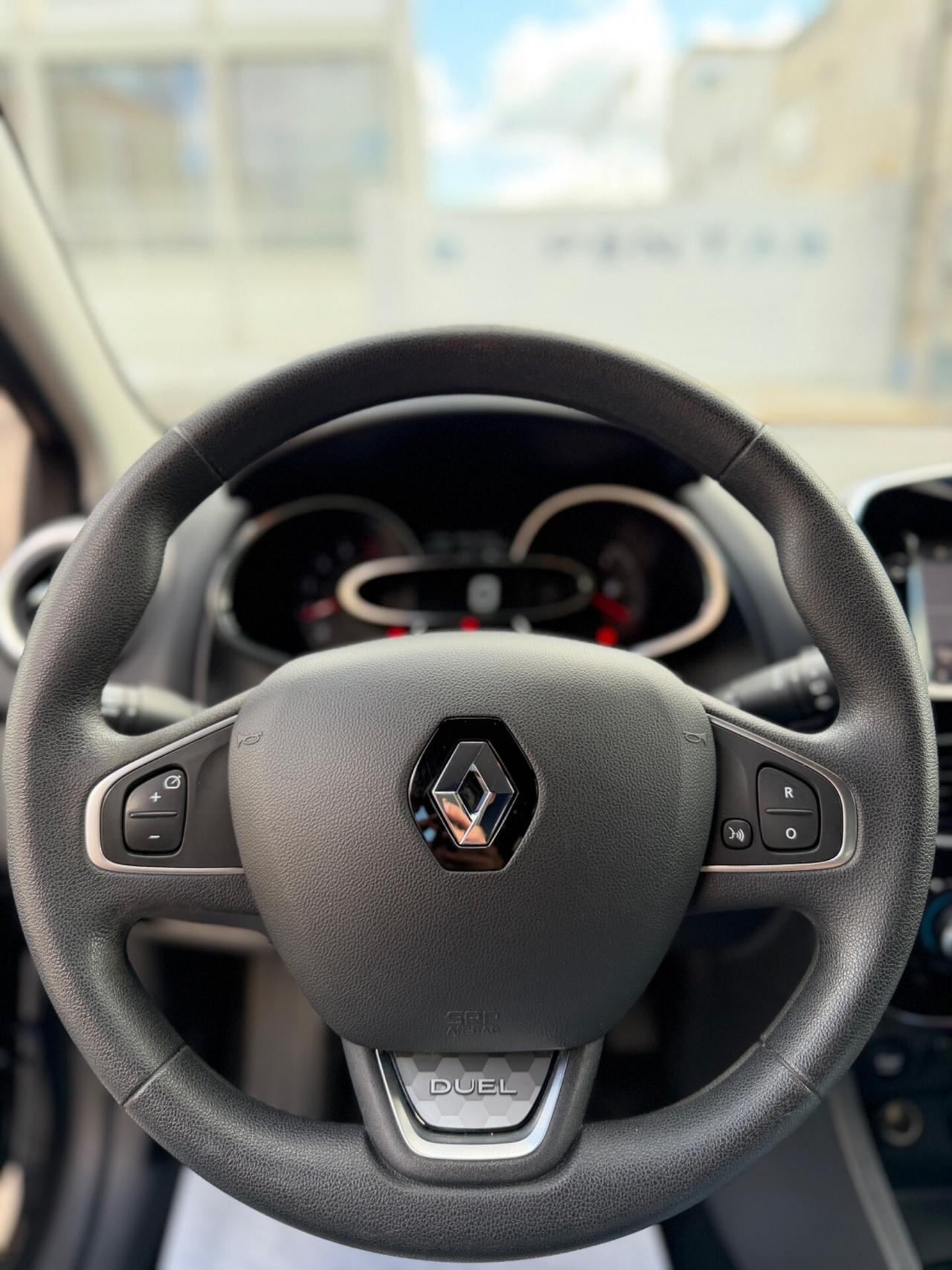 Renault Clio 1.5 dCi 75 CV Duel-2018/LED/NAVI