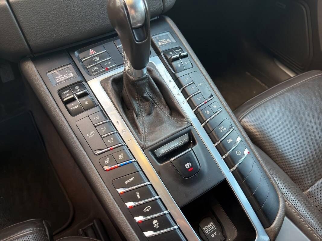 Porsche Macan 3.0d S 250cv pdk my16