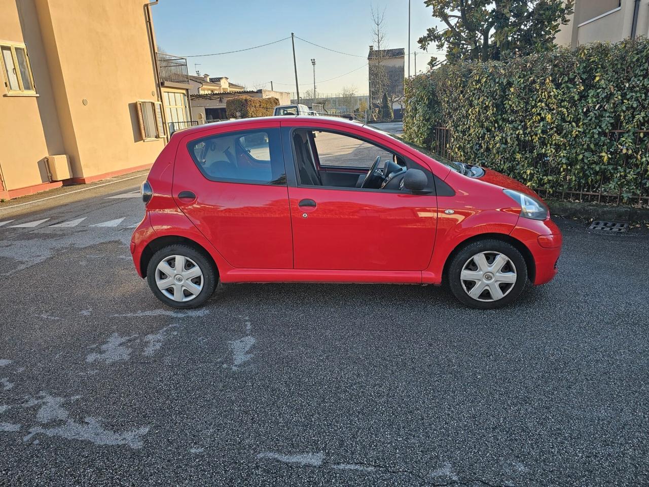 Toyota Aygo 1.0 12V VVT-i 5 porte Now