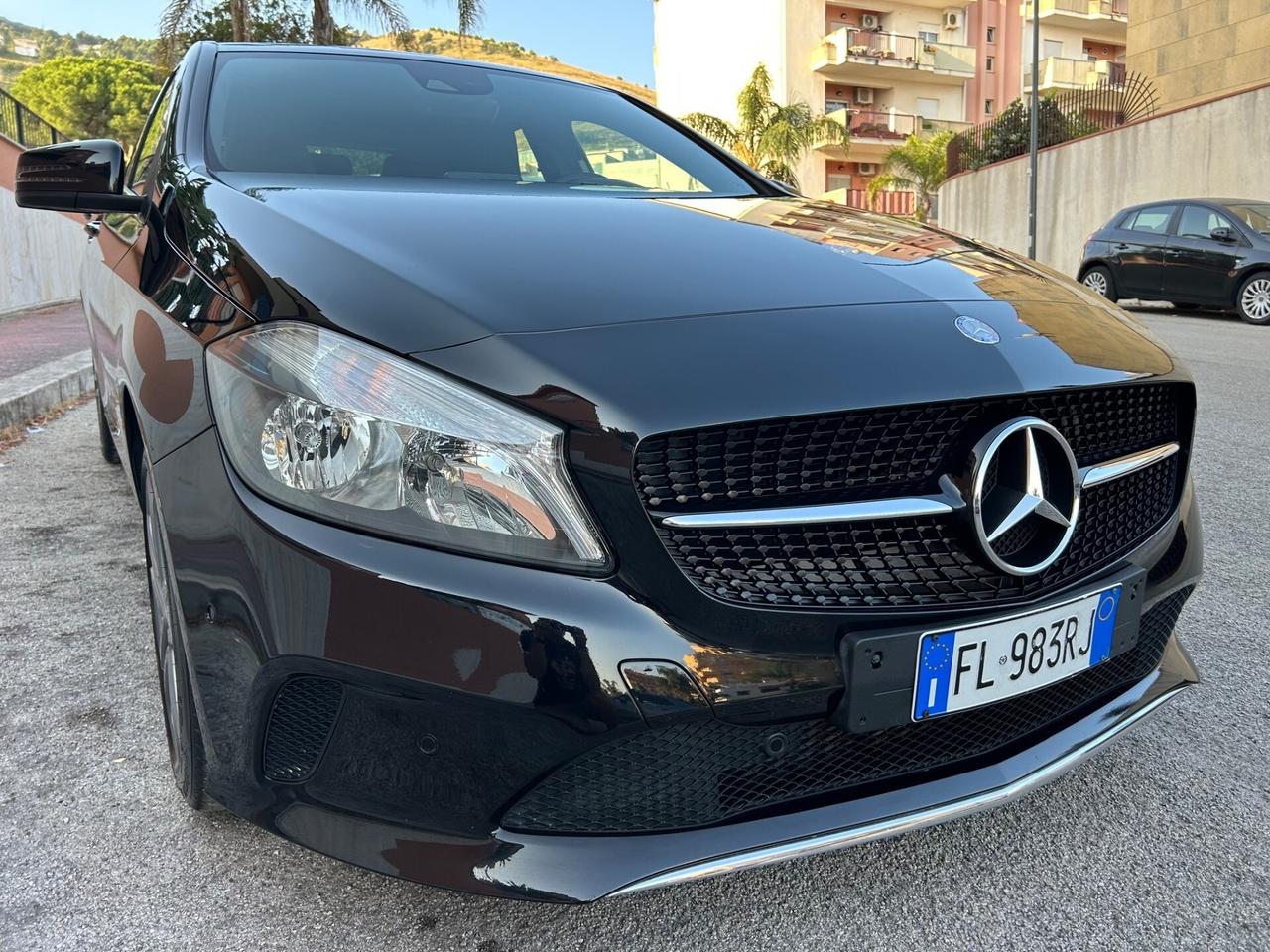 Mercedes-benz A 180 A 180 d Sport strafull !!!’nn
