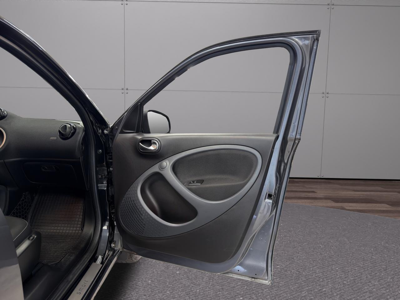 Smart forfour 0.9 Turbo Passion 90cv - Unipro - Promo Finanziamento - Tetto panoramico - Schermo - Cerchi 16"