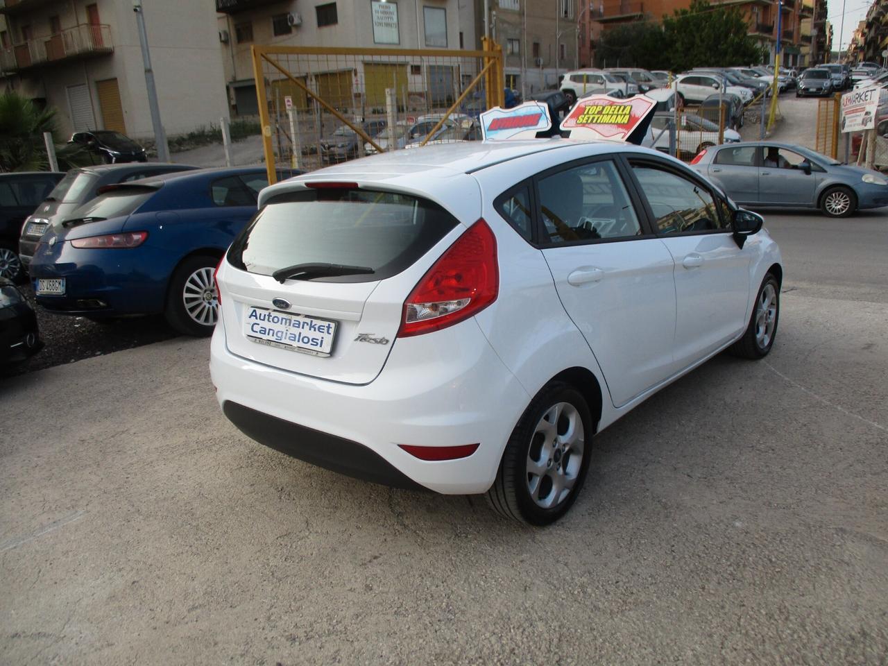 Ford Fiesta 1.2 82 CV 5 porte Titanium 2012