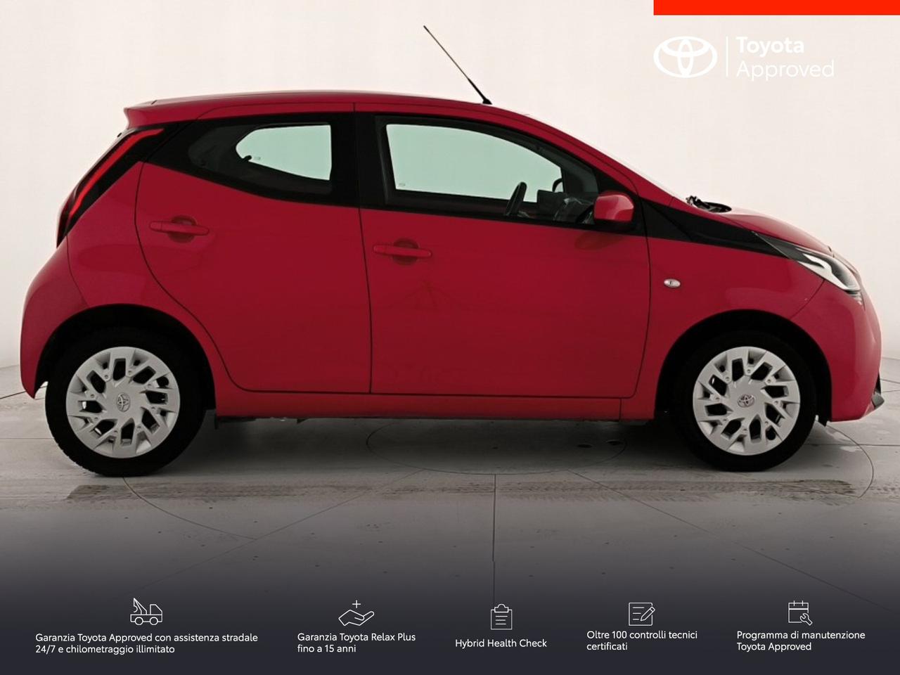 Toyota Aygo 5p 1.0 x-play 72cv