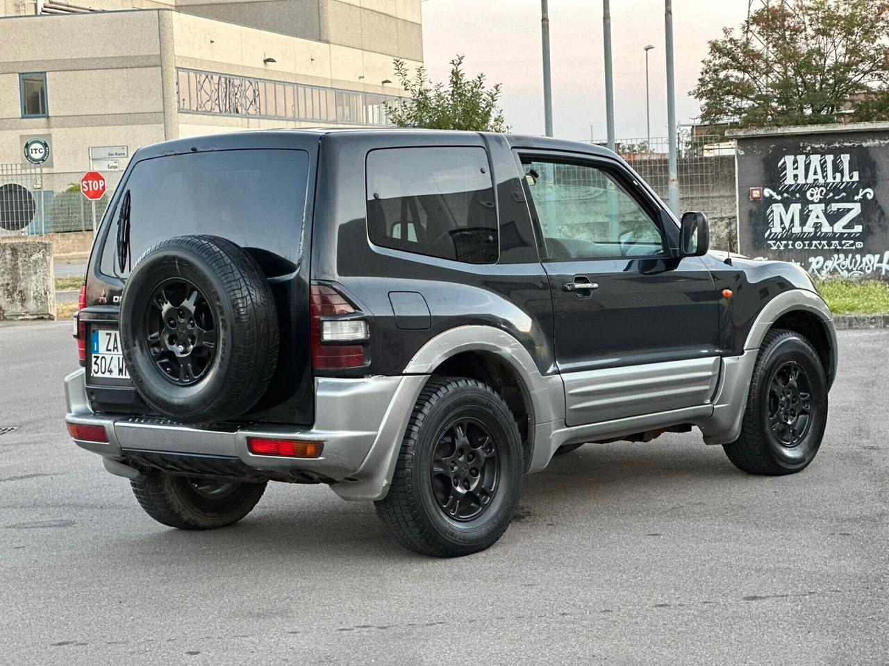 Mitsubishi Pajero 3.2 16V DI-D 3p. GLX