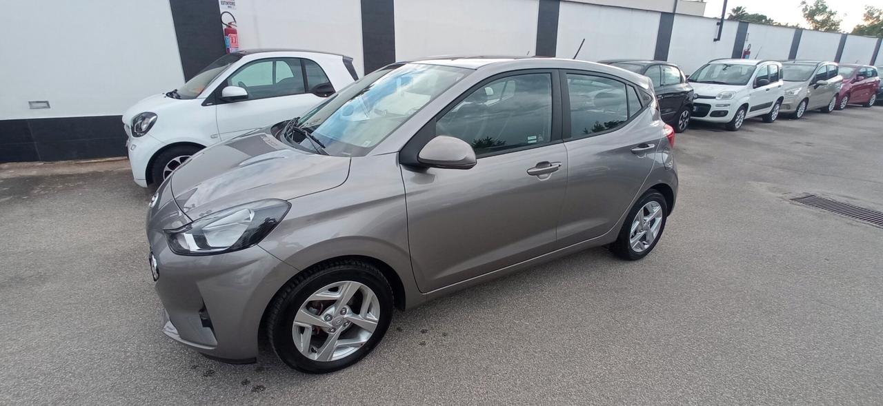 Hyundai i10 2023 SENZA BUSTA PAGA