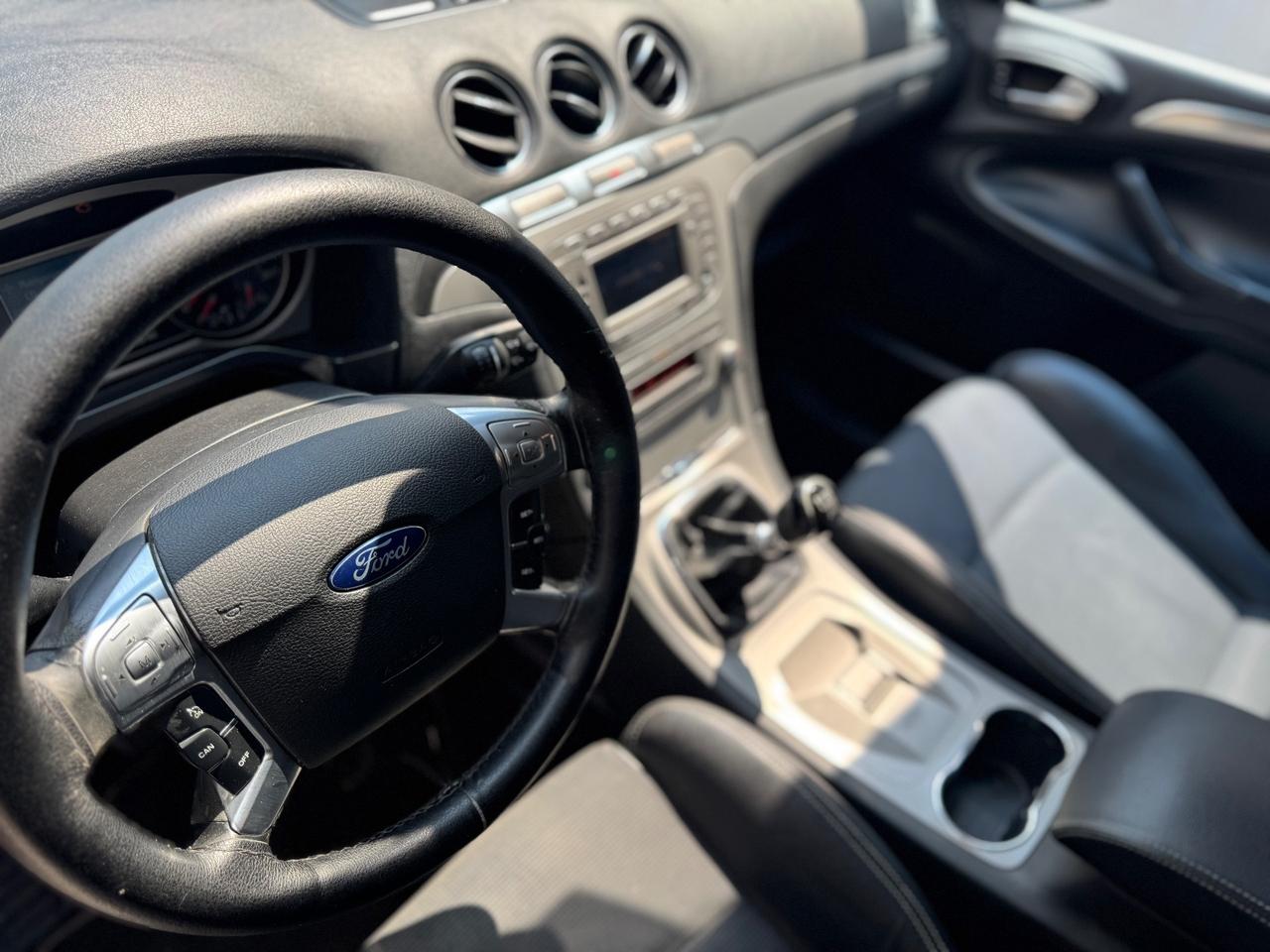 Ford S-Max 2.0 TDCi 140CV Titanium DPF