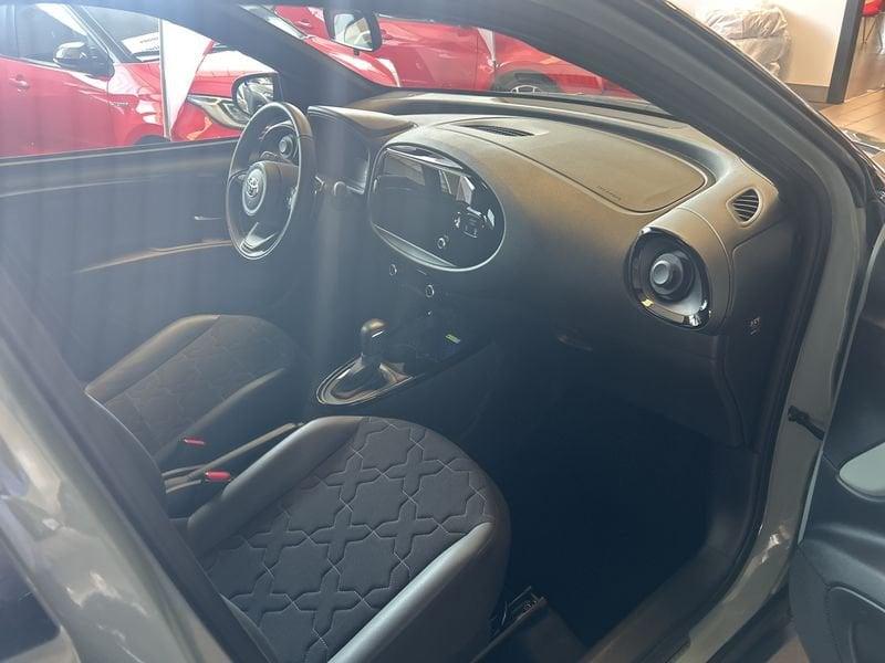 Toyota Aygo X 1.0 VVT-i 72 CV 5 porte Lounge S-CVT