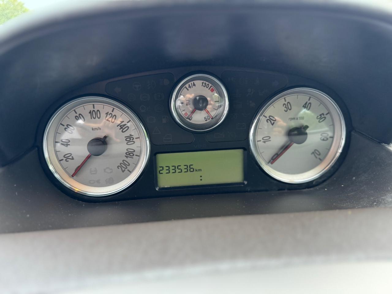 Lancia Ypsilon 1.3 MJT 90 CV Oro Giallo
