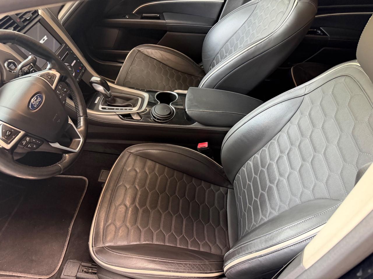 Ford Mondeo 2.0 TDCi Bi Turbo S&S Powershift Vignale