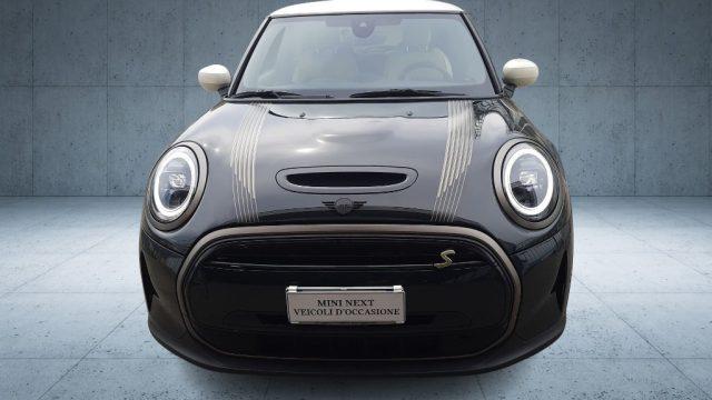 MINI Cooper SE Resolute Edition