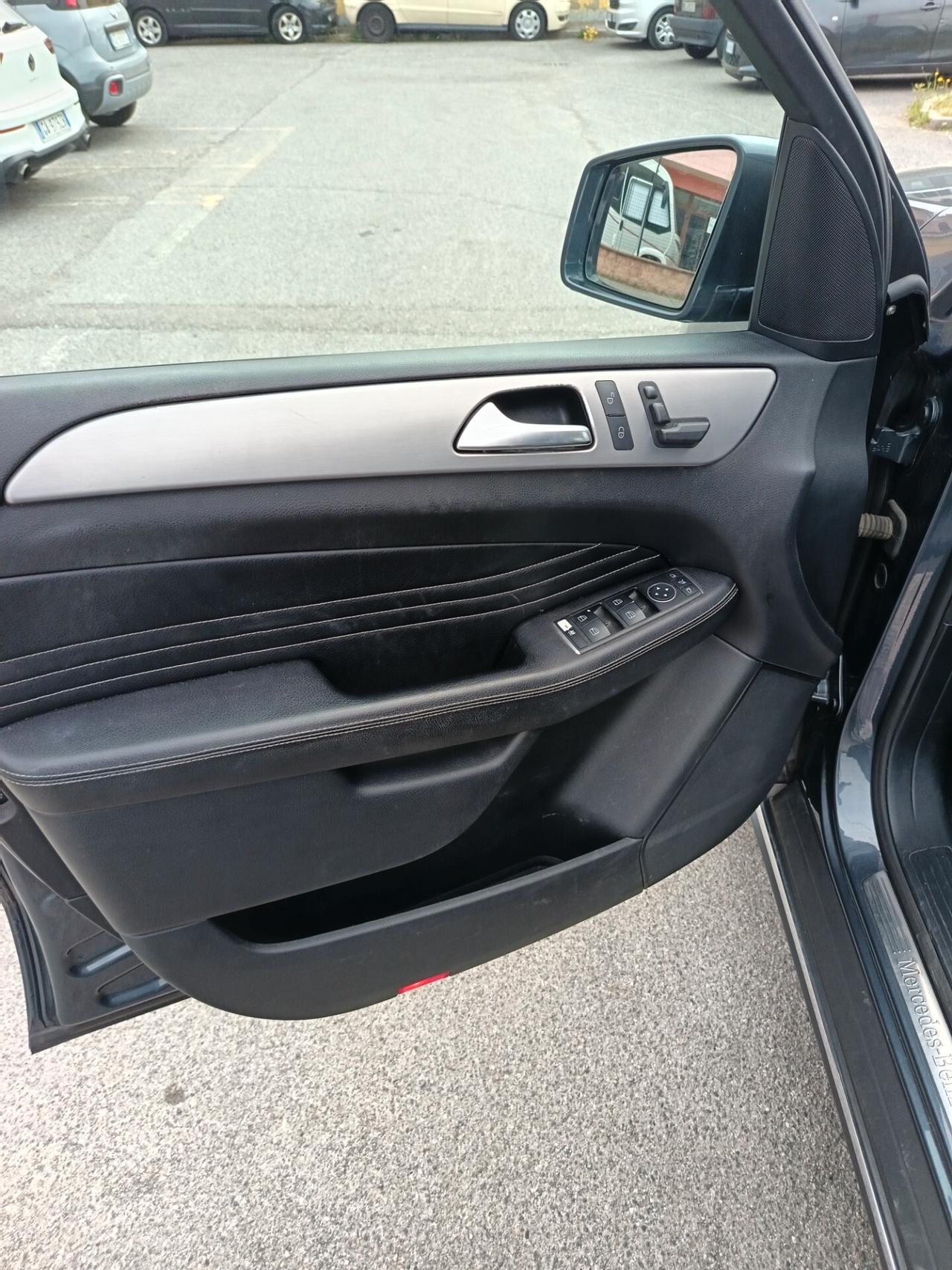 Mercedes-benz ML 250 350 BlueTEC 4Matic Sport