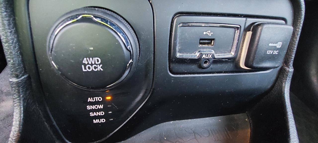 JEEP RENEGADE 2,0 DIESEL 120 CV 4WD 4X4 NAVIGATORE TELEFONO SENSORI IMPECCABILE