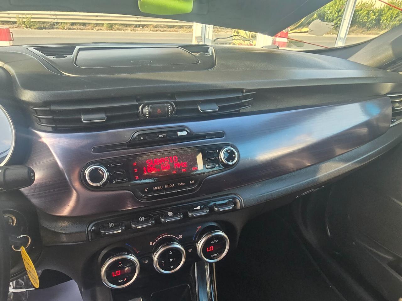 Alfa Romeo Giulietta 2.0 JTDm-2 140CV Distinctive