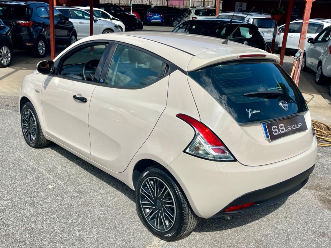 Ypsilon 1.2 69 CV /Platinum/unipro/neopatentati