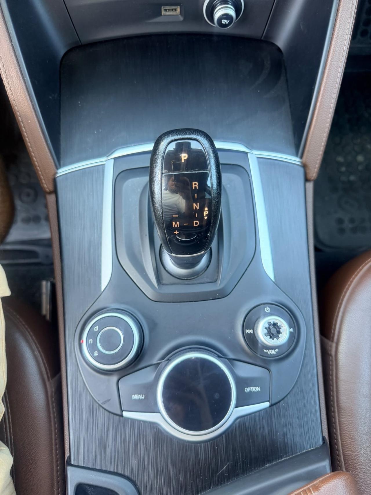 Alfa Romeo Stelvio 2.2 Turbodiesel 210 CV AT8 Q4 Executive