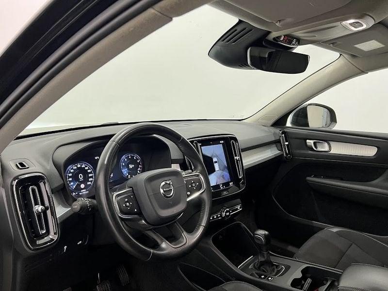 Volvo XC40 T2 Geartronic Momentum