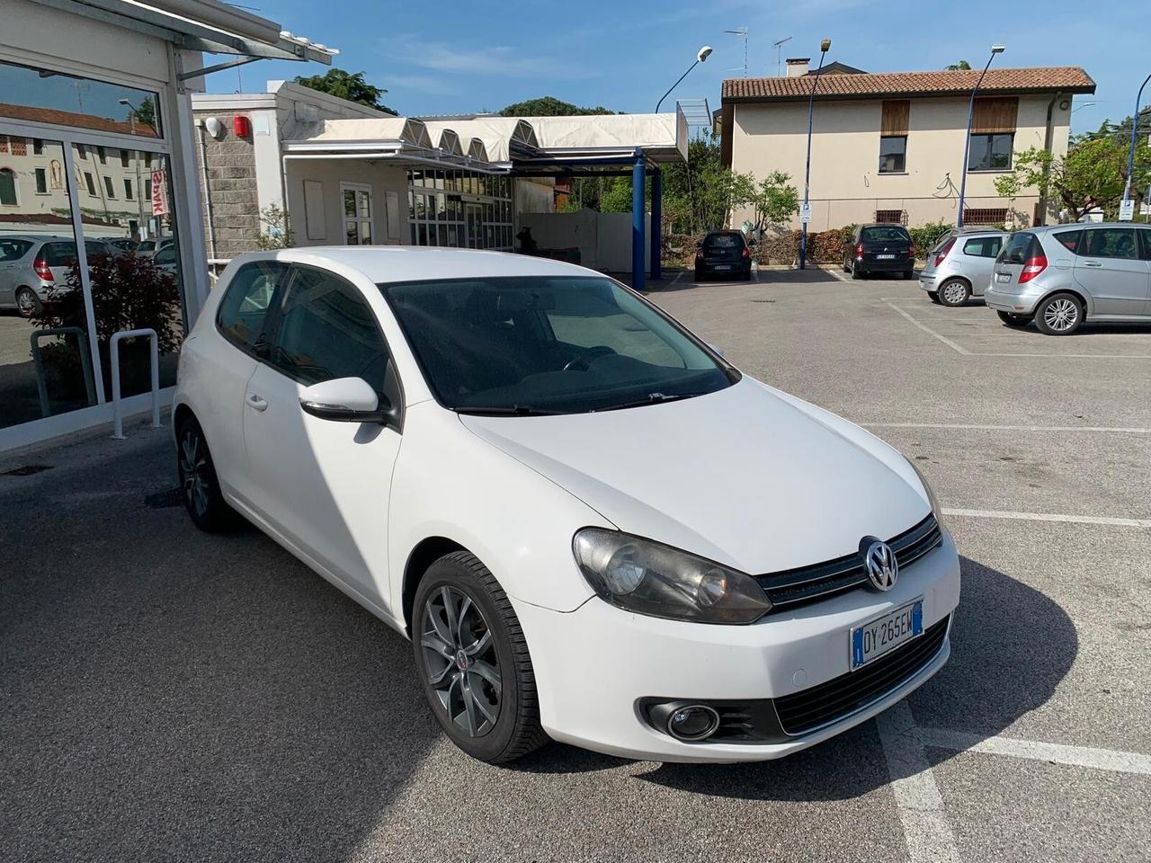 Volkswagen Golf 2.0 TDI 140CV DPF 3p. Highline