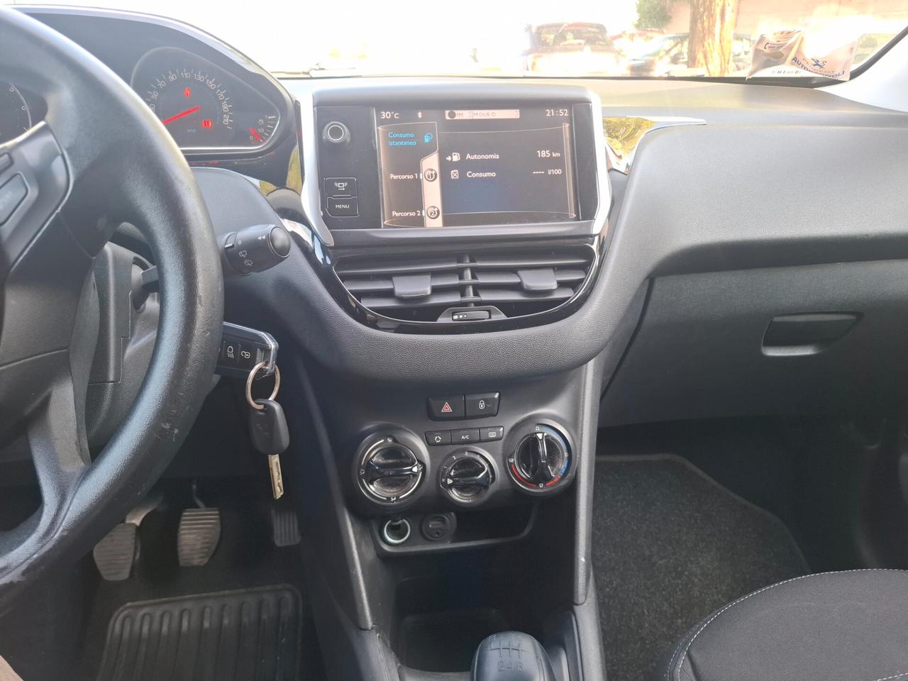 Peugeot 208 1.2 VTi 82 CV 5 porte Allure