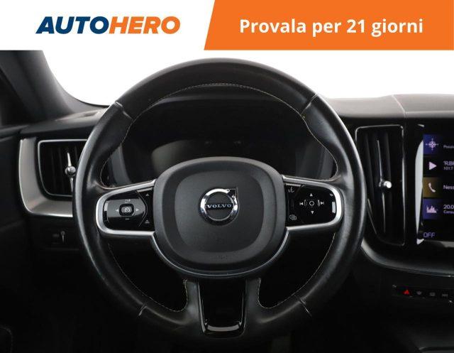 VOLVO XC60 B4 (d) AWD Geartronic R-design