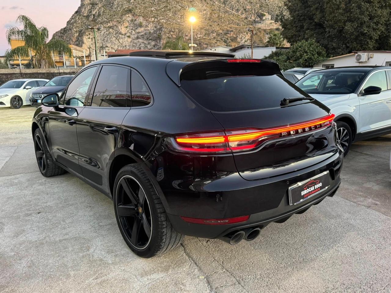 PORSCHE MACAN ( IVA ESPOSTA ) 60.000 KM